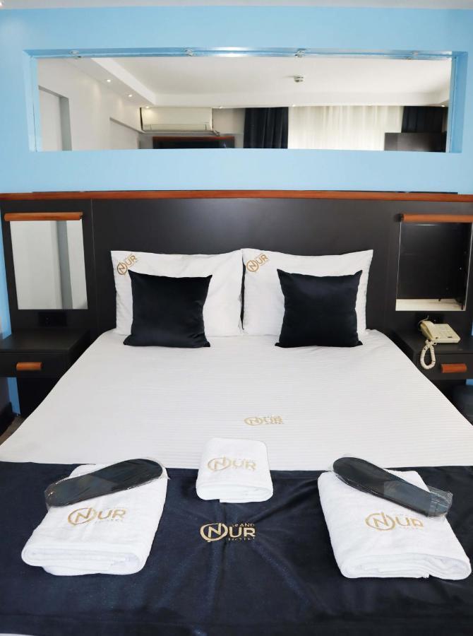 Grand Onur Hotel Istanbul Bagian luar foto